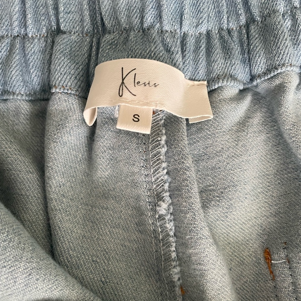 NWOT Colorblock Flare Jeans - Picture 5 of 8